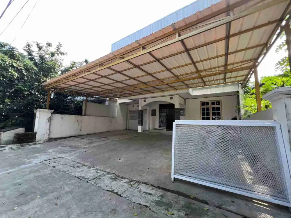 Disewakan Rumah Usaha Strategis Di Sayap Buahbatu Lodaya