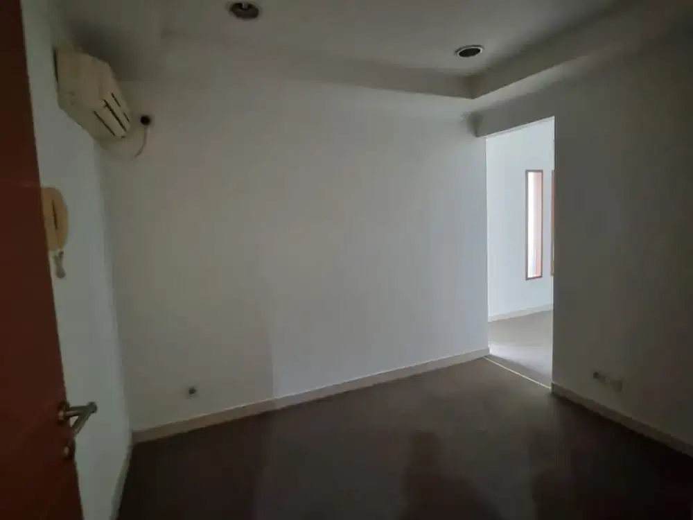 2 Bedroom Butuh Renovasi - Nego Sampai Deal