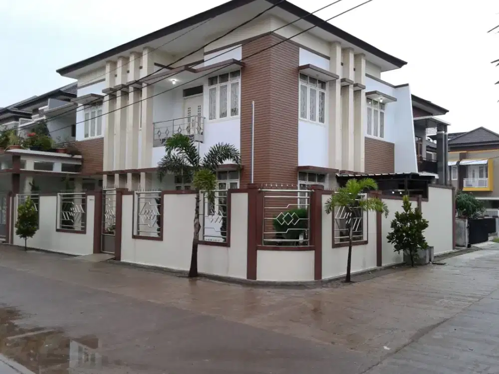 Jual Rumah Hook Cantik Luas Lingkungan Nyaman dekat Margahayu Raya Bandung