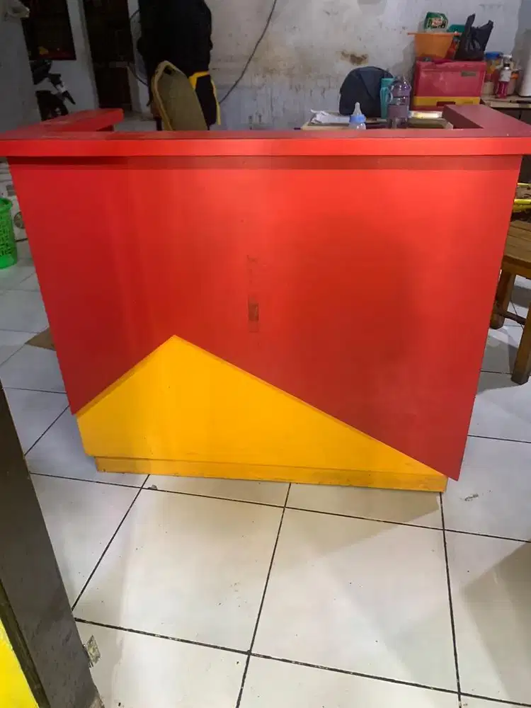 Meja kasir untuk usaha