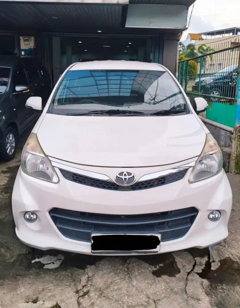 (Km 48rb) Avanza Veloz 2014 Matic