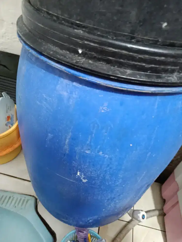 Di jual tong air Isi 120L + kranan