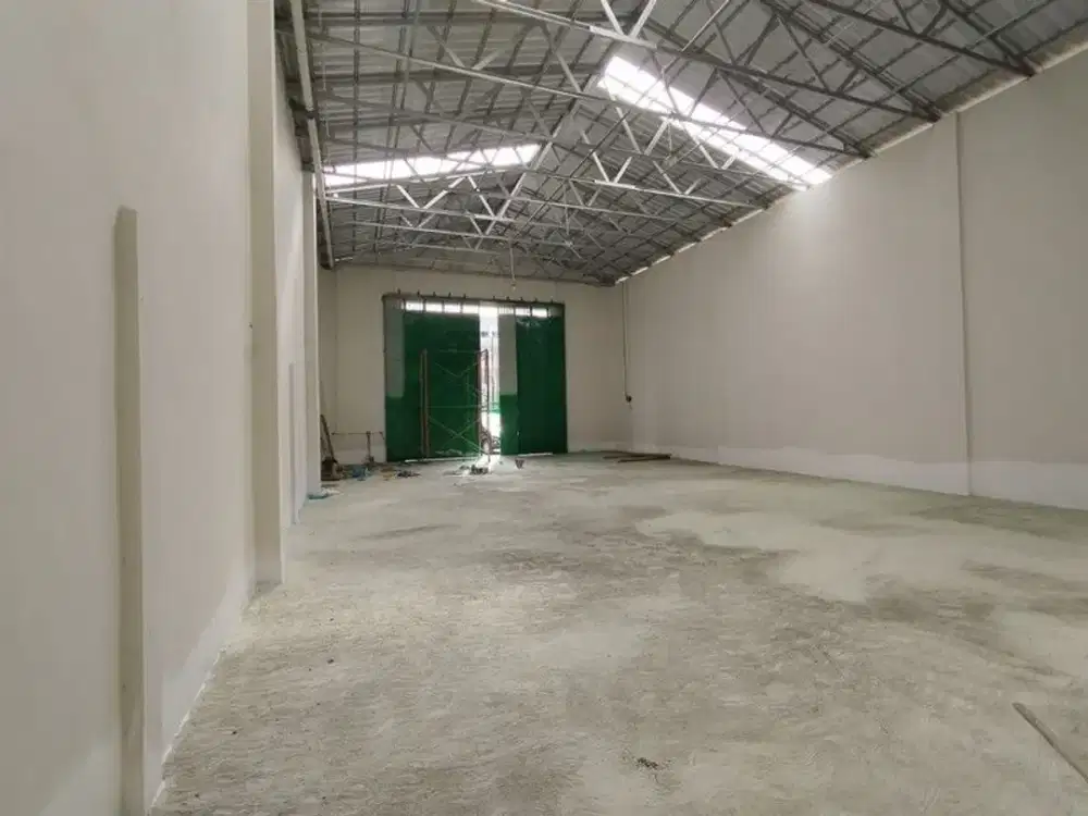 Disewakan Gudang Strategis di Sisi Ring Road Utara Gamping Sleman