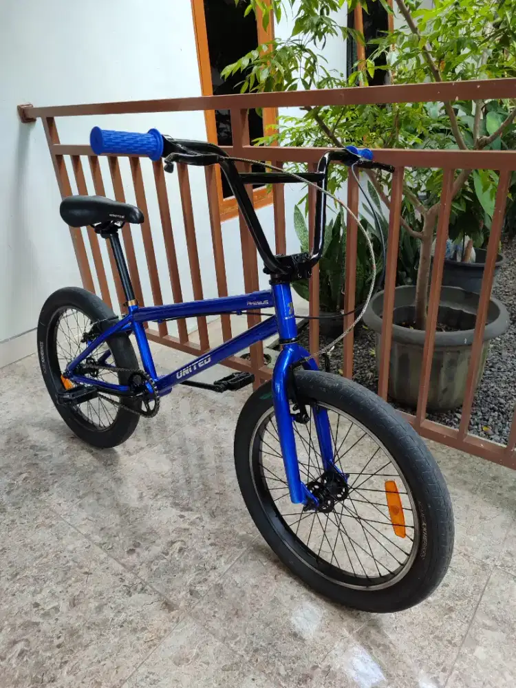 Sepeda BMX United Rhesus ring 20 bekas mulus