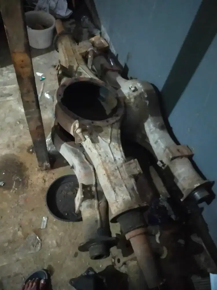 Slongsong gardan toyota Dyna