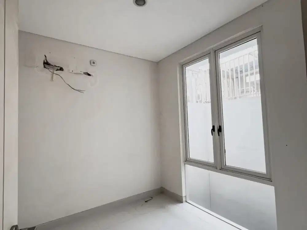 RUMAH GRAND ISLAND PAKUWON CITY DKT SUTOREJO DAN UNAIR