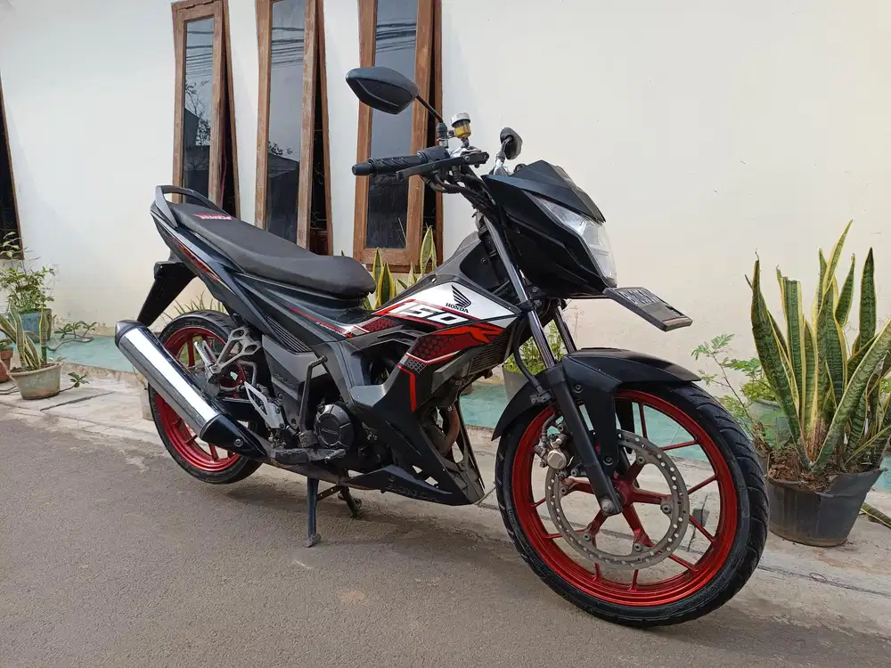 Honda sonic150R 2021 lengkap mesin halus