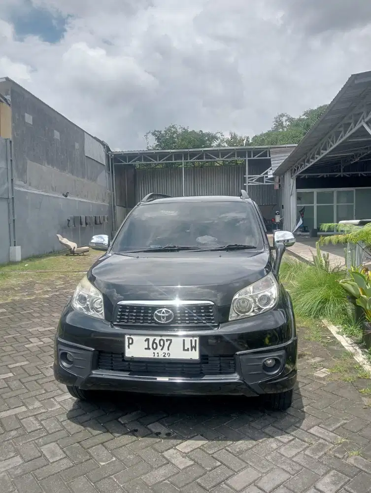 Toyota Rush 2014 Bensin