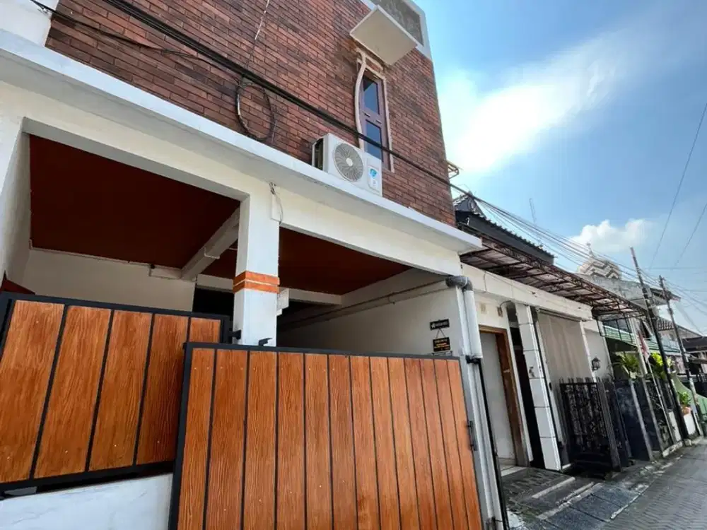 Rumah  dan kost monjali dalam ringroad sangat startegis