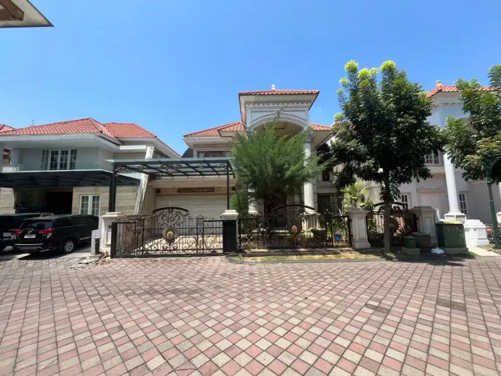 Rumah Classic Modern Regency 21 Surabaya