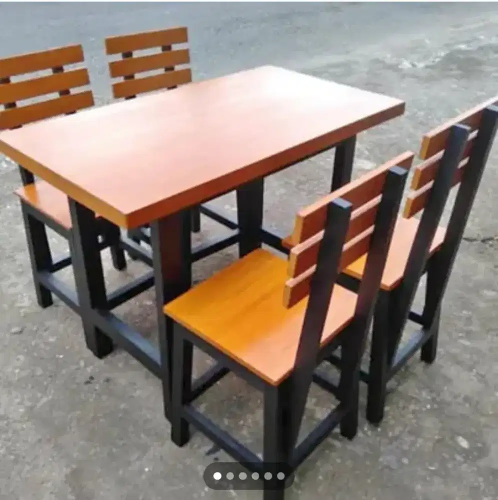 di juwal meja kursi lestoran 1 set