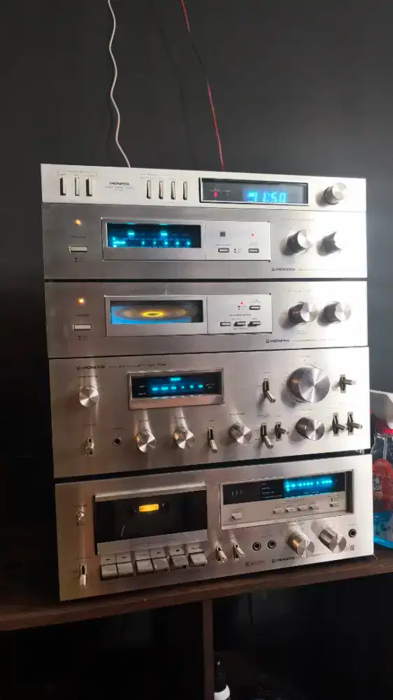 Pioneer Amplifier Set