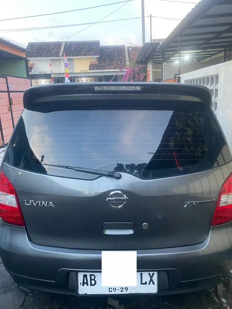 LIVINA XR MATIC