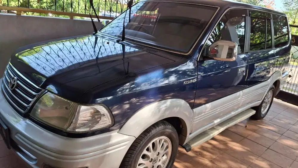 jual mobil bekas kijang 2002