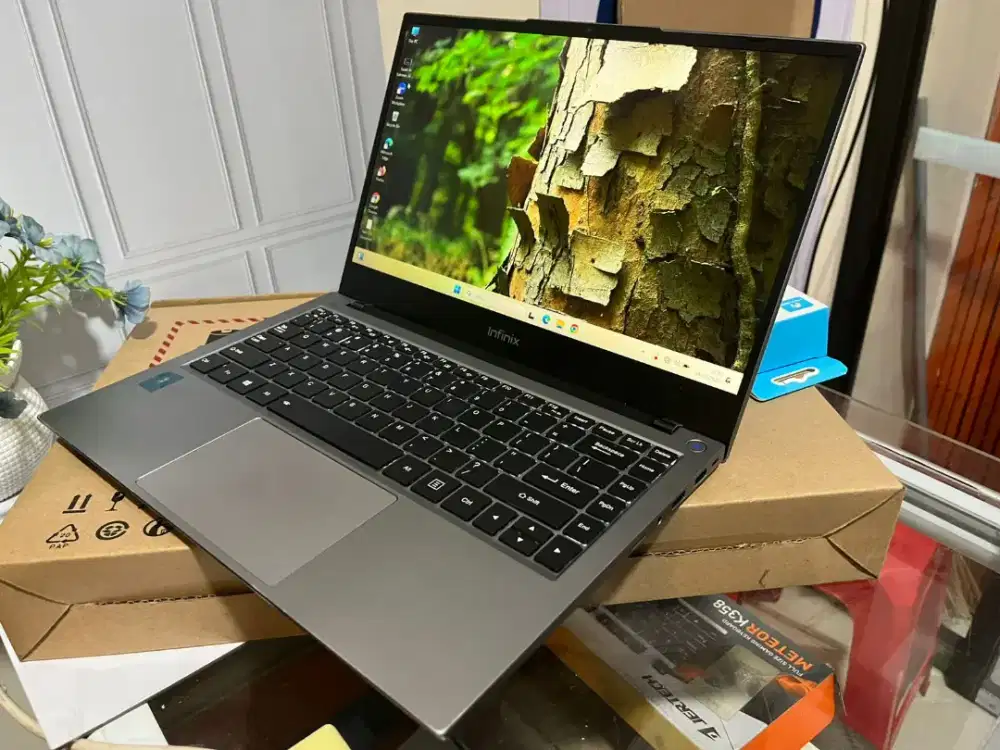 Infinik InBook X1 Ram 8 ssd 256 intel core i3 gen10