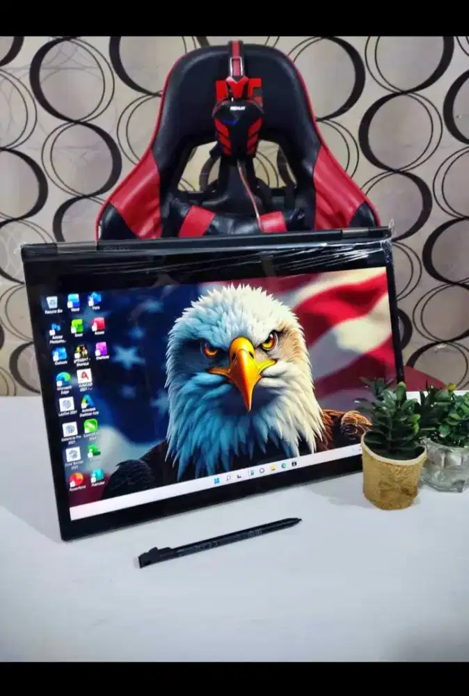 Lenovo Yoga TOUCHSCREEN + PEN GEN 10 [RAM 16GB SSD 512GB] Siap Pakai