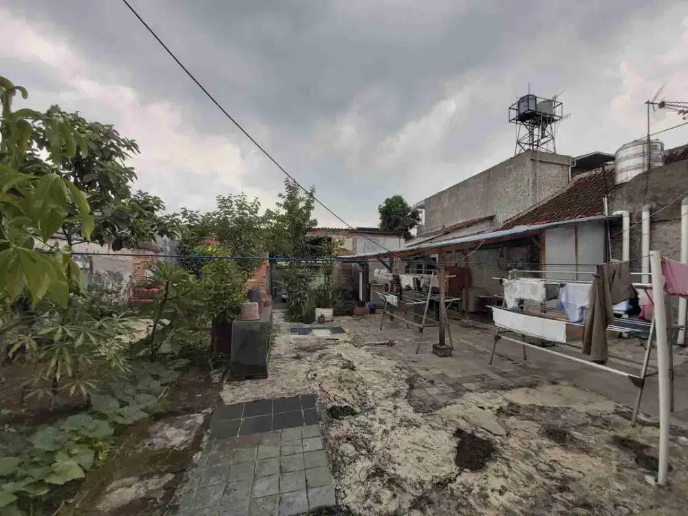 dijual rumah hitung tanah di jalan jati bandung