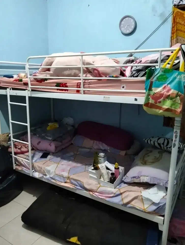 kasur tingkat minimalis IKEA