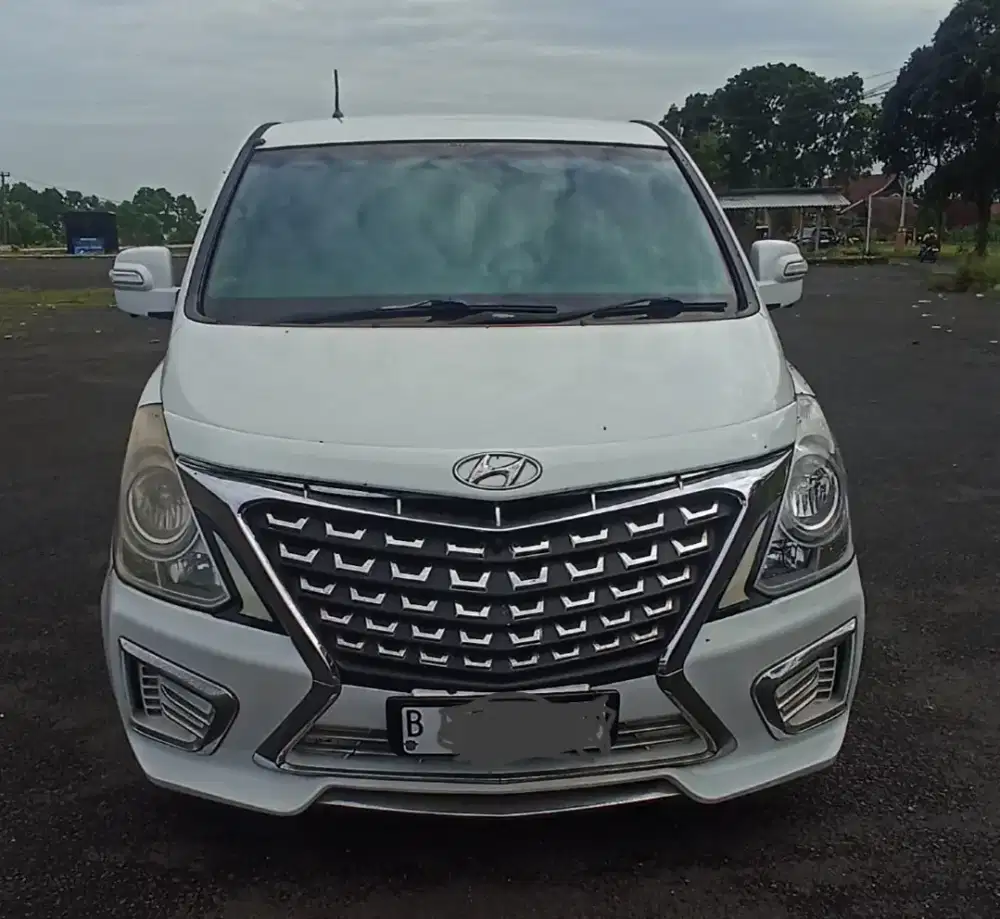 Hyundai H-1 Royale Diesel 2014