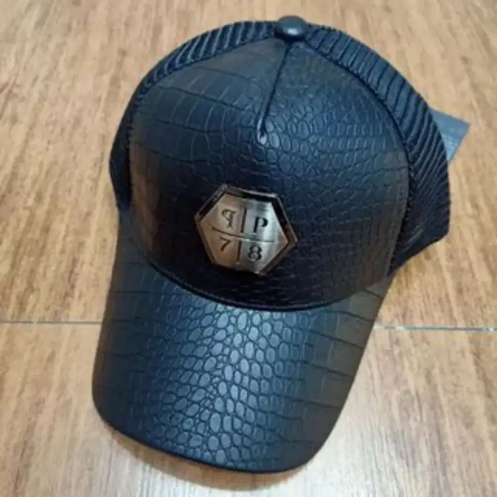 Topi Original Store Philipp Plein