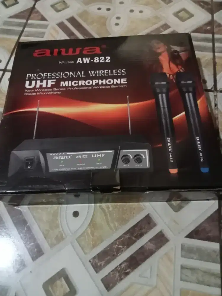 Microvon Aiwa tipe 822