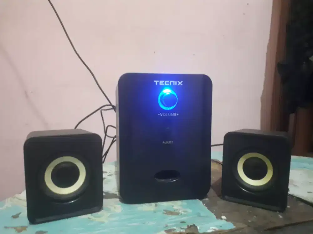Speaker Bluetooth Ngebas murah