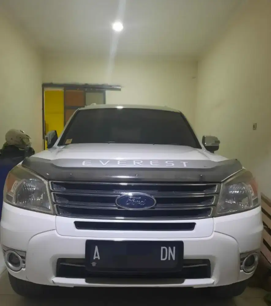 FORD EVEREST 2.5L LIMITED (4X2) A/T