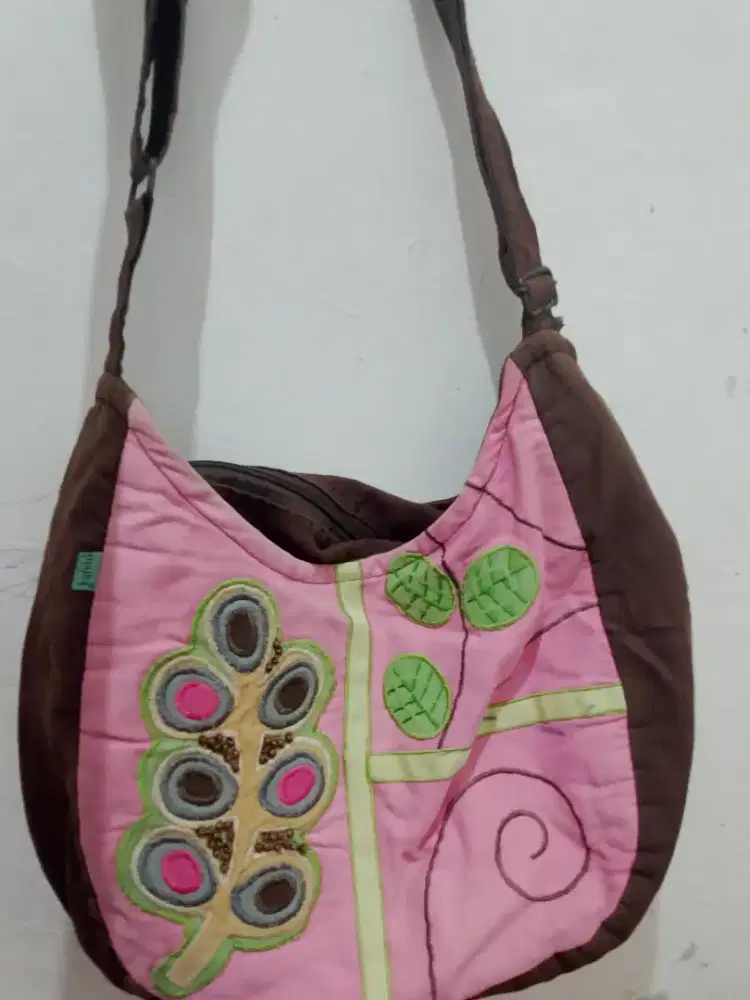 Tas selempang Maika etnik