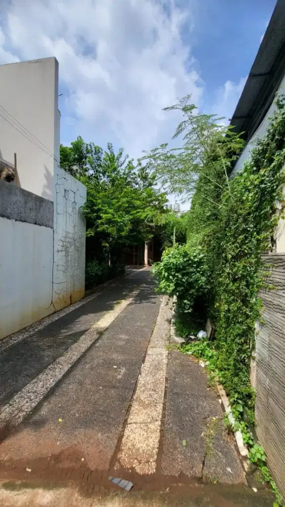 Jual Rumah dan Ruko Hitung Tanah Di Jalan Raya Pondok Gede, Bekasi