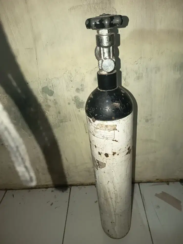 Tabung oksigen nitrogen
