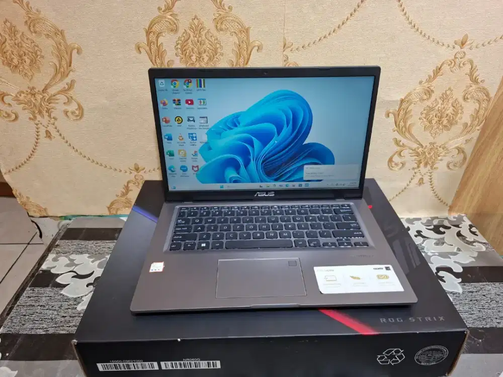 LAPTOP ASUS X415M BACKLIGHT KEYBORD -SSD 256GB -4GB -MULUS -SIAP PAKE