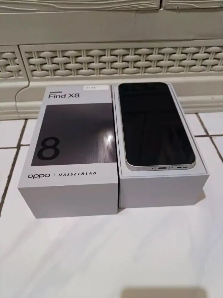 Oppo find x8 16/512