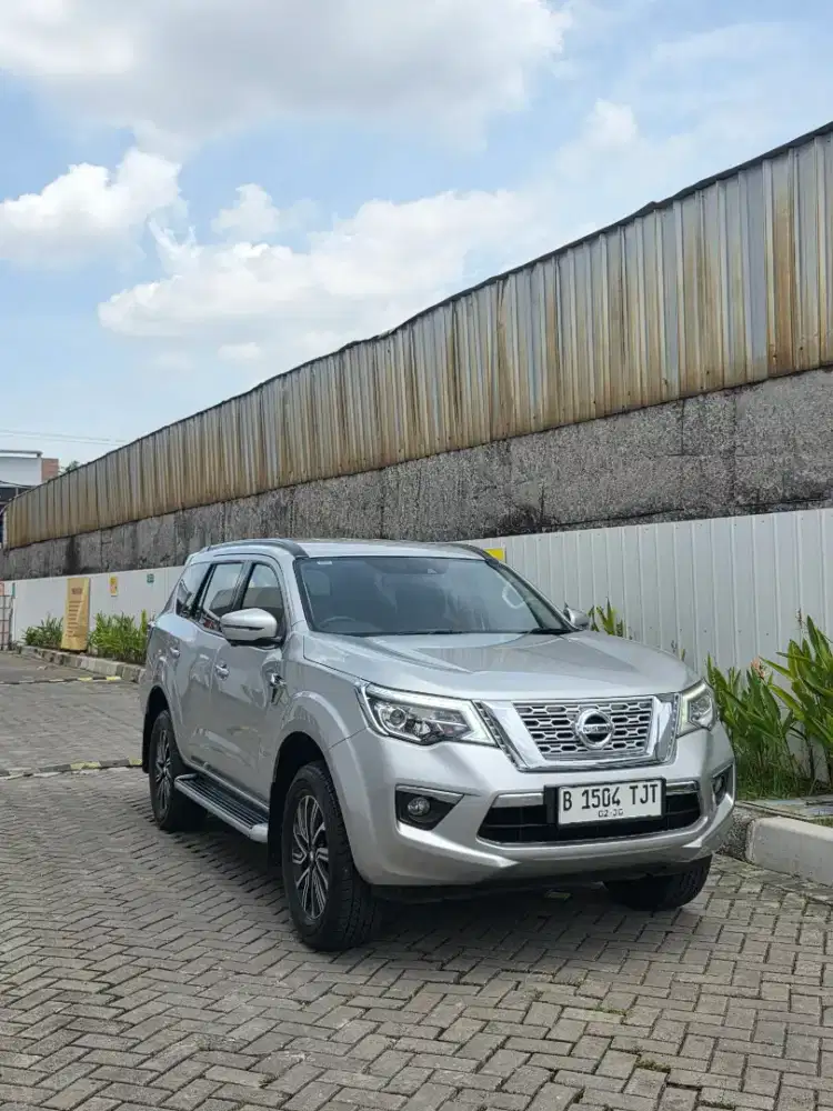 Low km 66rb nissan terra antik