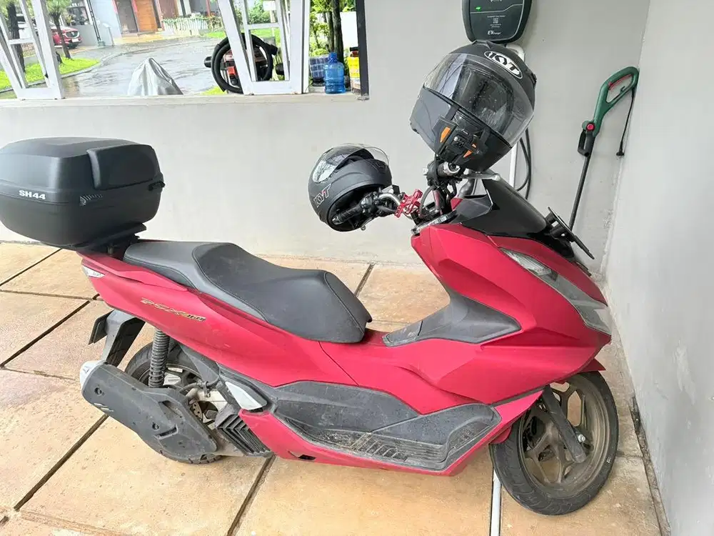 Pcx abs 2023 merah