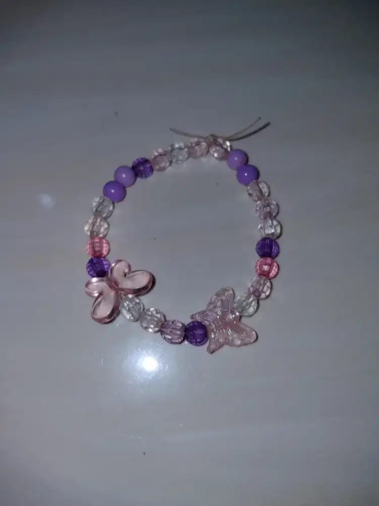 Gelang Manik manik