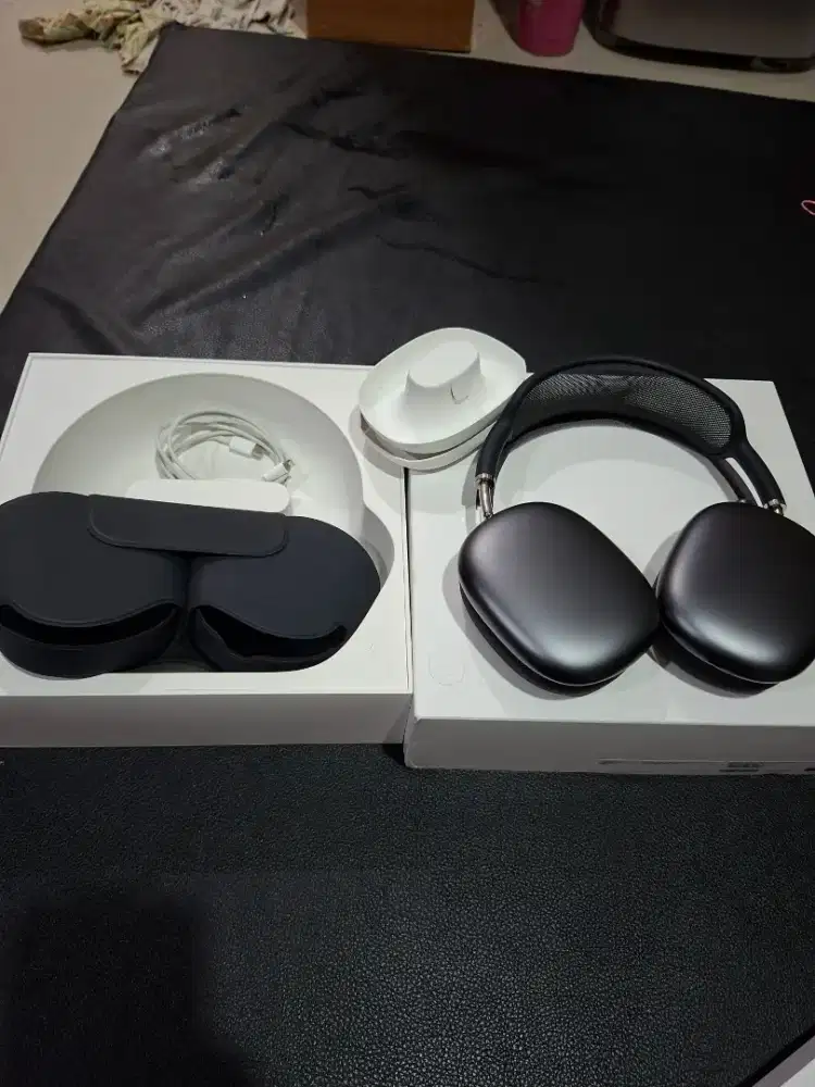 Airpods Max Gen 1 Black ex garansi resmi ibox