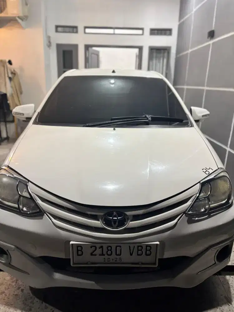 Etios Valco 2013