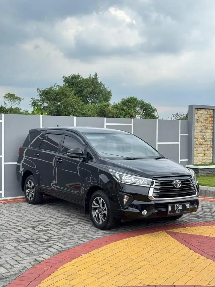INNOVA REBORN 2.4 G DIESEL MATIC 2022 FACELIFT
