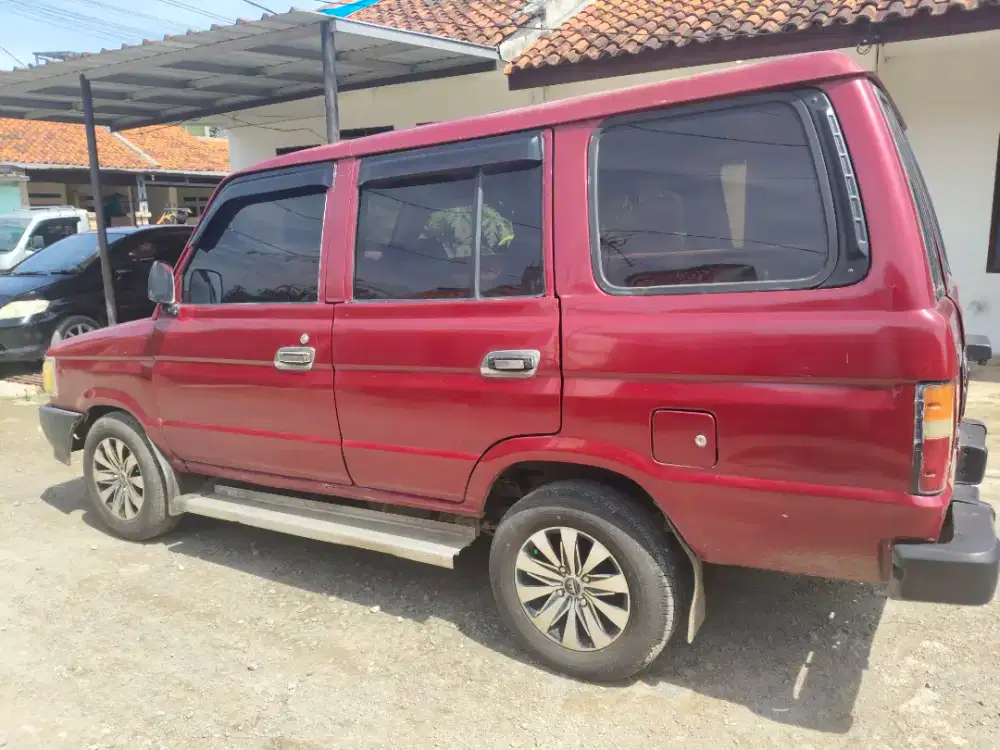 Kijang Super Rover (Jantan)