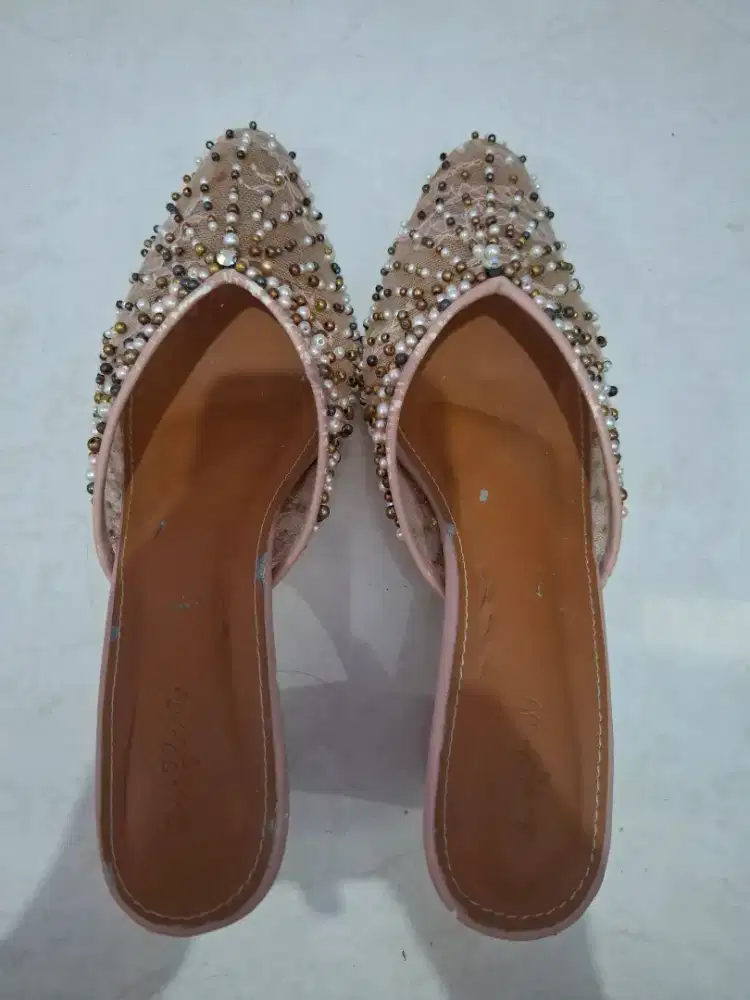 Preloved Sepatu Sandal Payet Pink