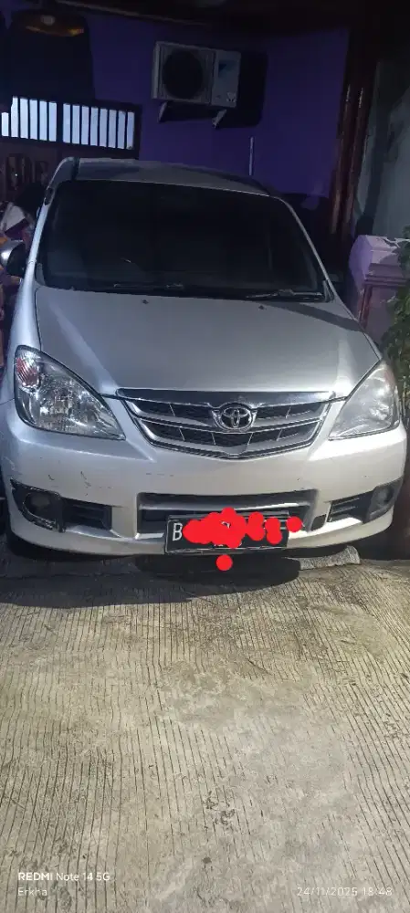 dijual avanza thn 2011