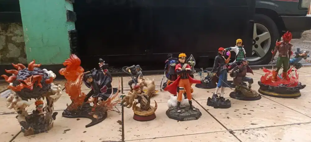 Mainan action figure naruto