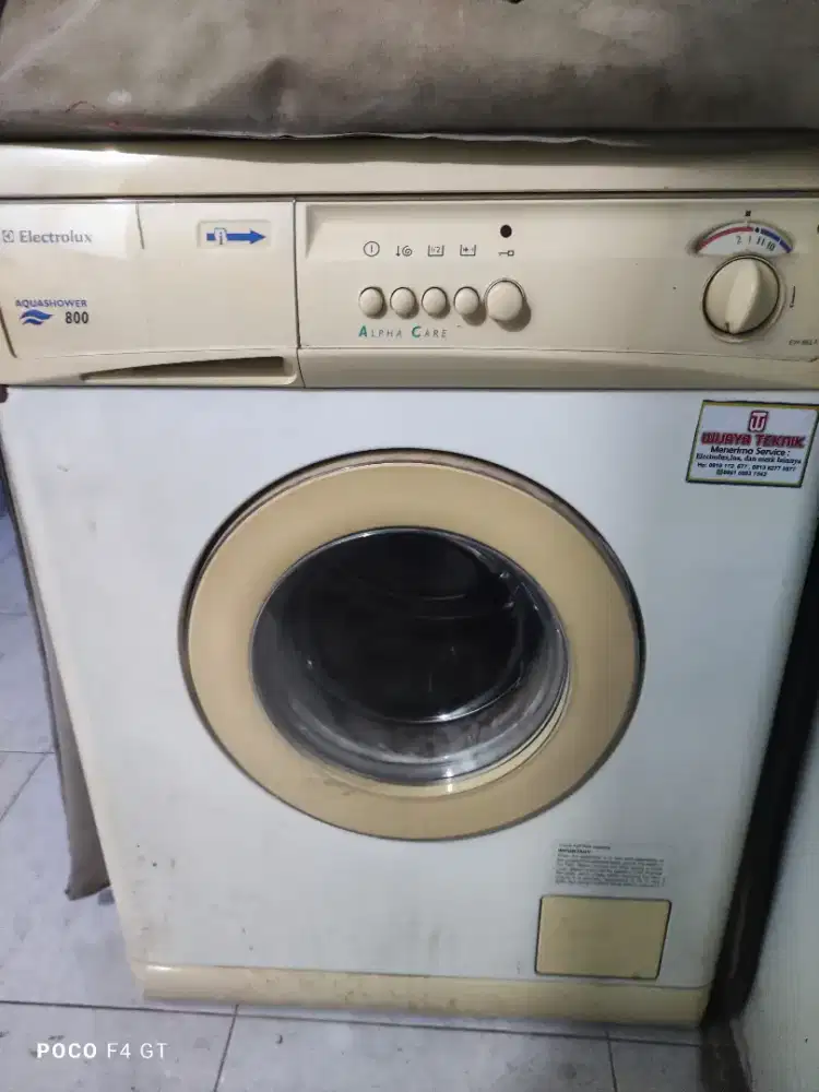 Mesin cuci electrolux rusak