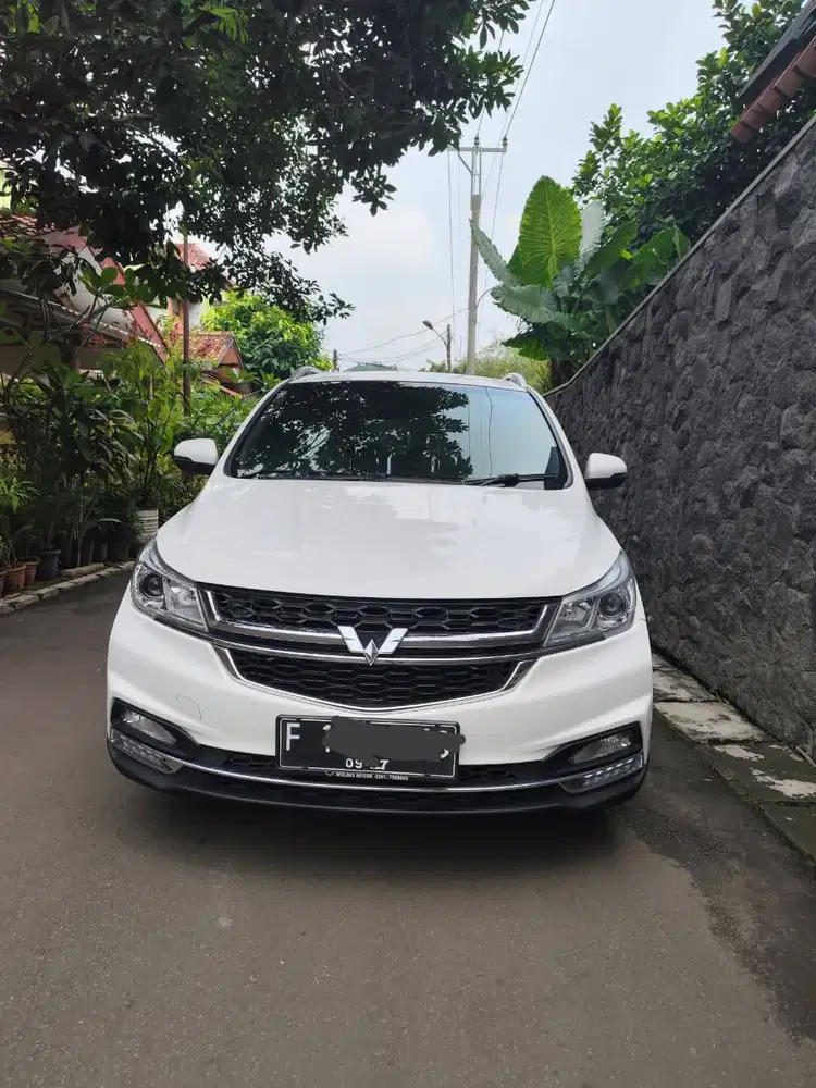 Wuling Cortez 1.5 CT LUX CVT 2022 low KM pajak panjang plat Bogor