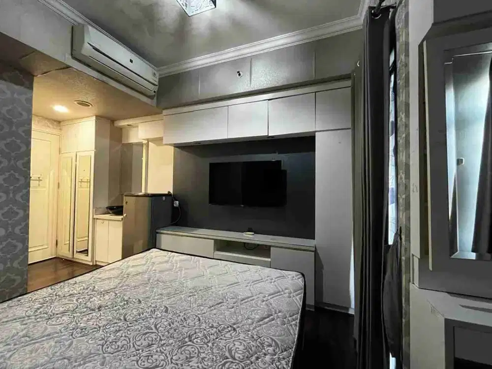 Di sewakan Studio furnish apartemen green lake sunter tower 2