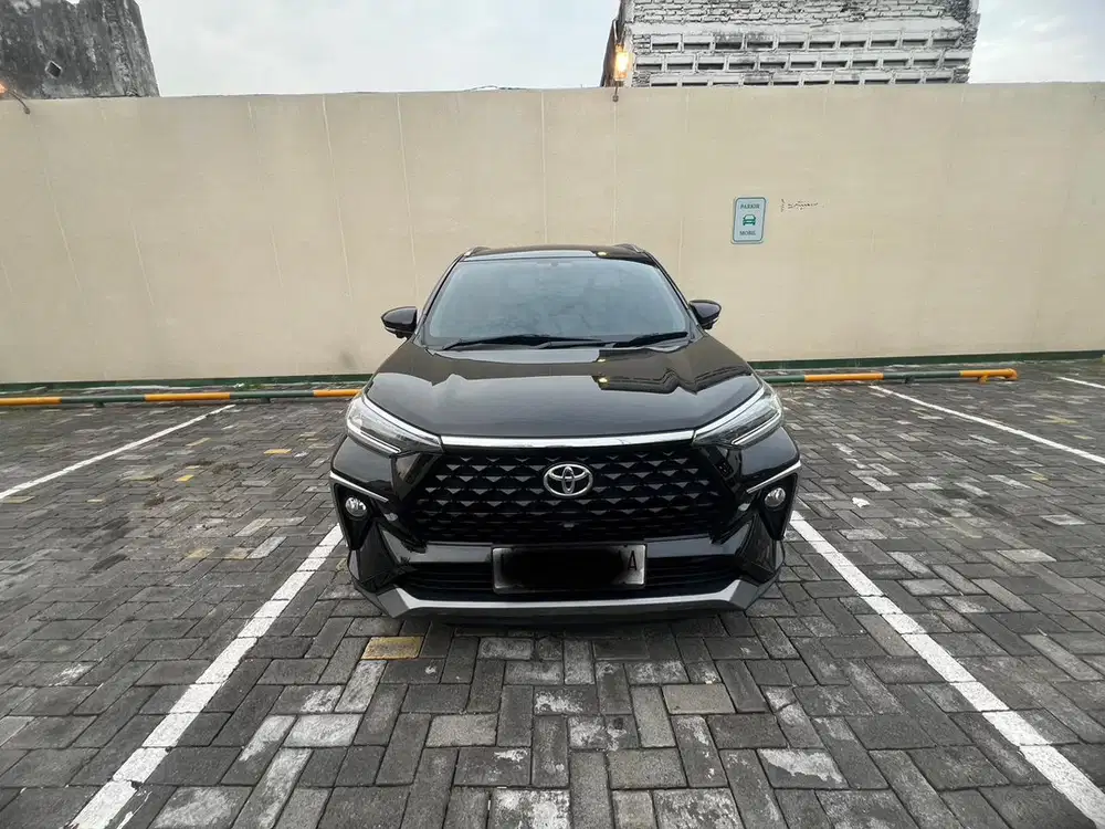 Toyota Veloz Q CVT non TSS 2022 Bensin