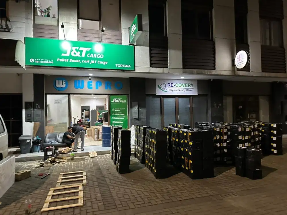 Kurir Sprinter Viar J&T Cargo Area Pagedangan BSD