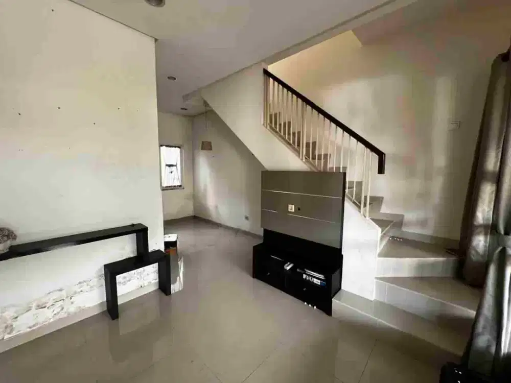 dijual rumah cluster 2 lantai grand galaxy 1.15 M