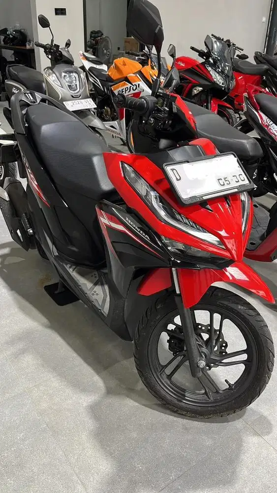 Vario 125 2025 km2rebu