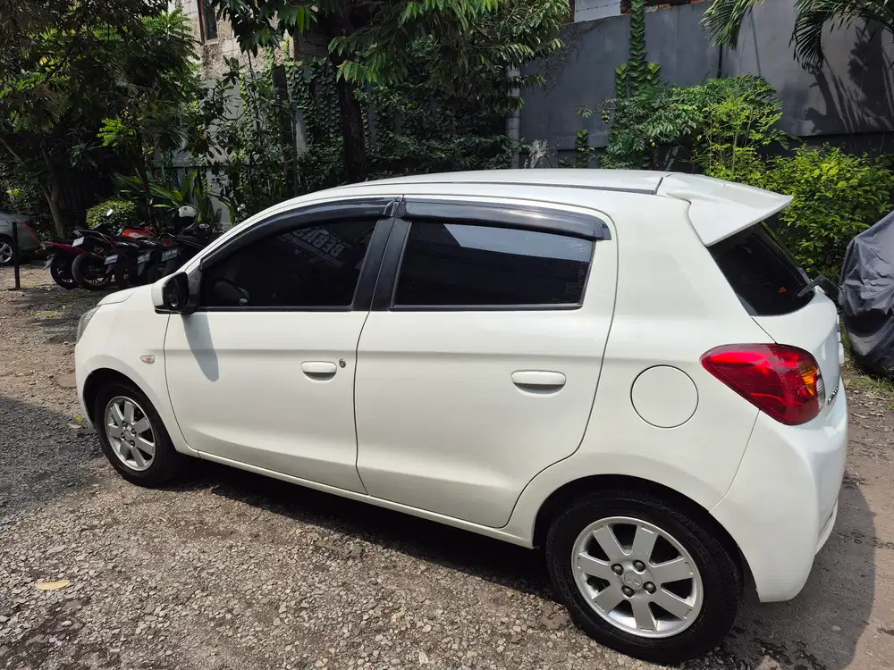 Mitsubishi Mirage 2012 Bensin
